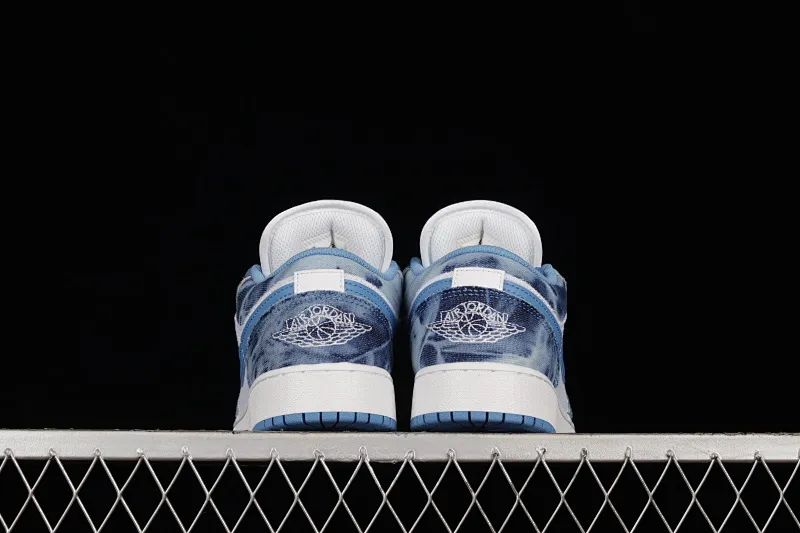 All categories Air Jordan Jordan series basketball shoes Air Jordan 1 Low G version pure original Air Jordan 1 Low "Washed Denim" AJ1 Joe 1 navy washed denim low-top casual sneakers DM8947-100